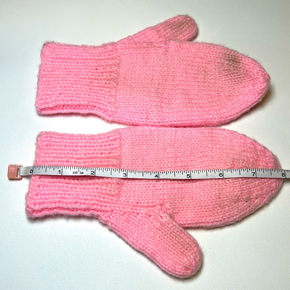 Handmade Mittens with Boat Embroidery Pink Snow Winter Knit Warm Cute Girls Kids - Picture 6 of 6